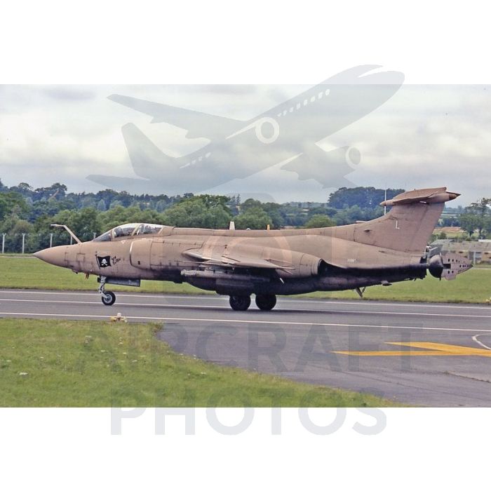 Buccaneer XX885 – Desert Camo Gulf War Veteran
