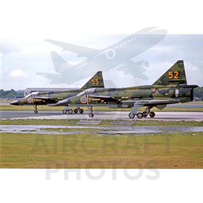 Saab AJS37 Viggen SE-DXN (7-52) & 37055 (55-7) – Side-by-Side Takeoff – Stuart H. Bourne Photo