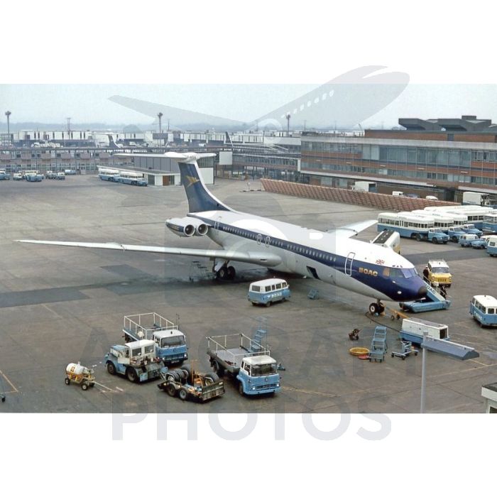 Vickers VC10 G-ARVK – BOAC Livery at Heathrow – Stuart H. Bourne Photo