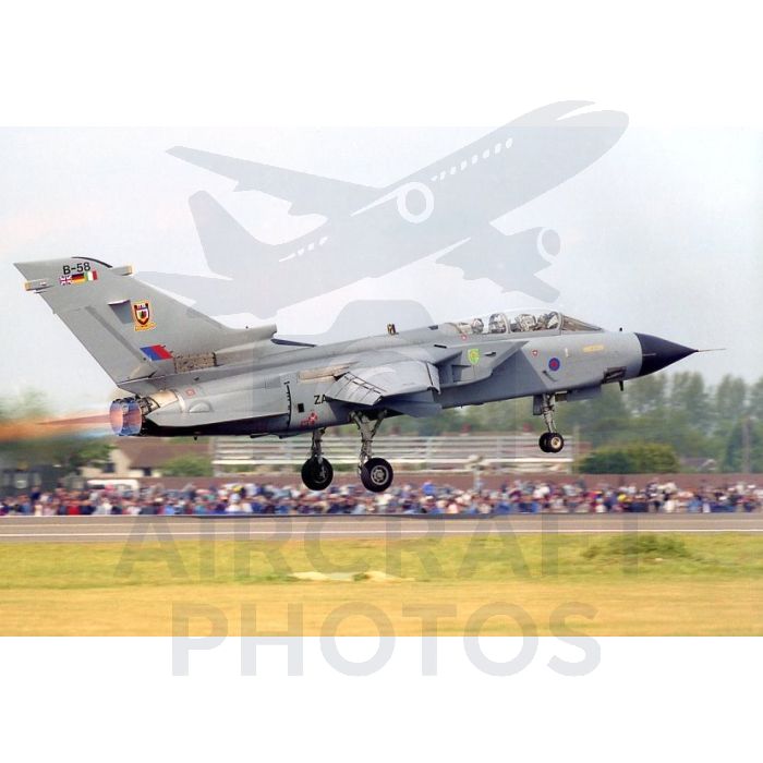 Panavia Tornado GR.1 Jet Photo by Stuart H Bourne | TTTE Takeoff